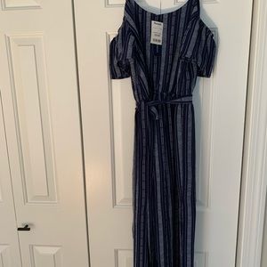 Off the shoulder pant jump suit